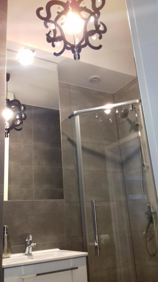 Apartament Lux W Centrum Konina コニン エクステリア 写真